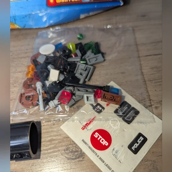 Lego Space Police Freeze Ray Frenzy 5970 Read! - Picture 8 of 14